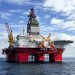 Piattaforma petrolifera sul mare