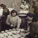 Fotografia in bianco e nero di donne in fabbrica - Torino e le donne